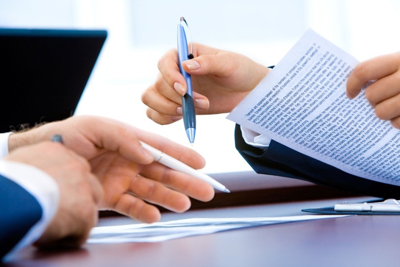 Examen-de-dossier-pour-trouver-le-bon-profil